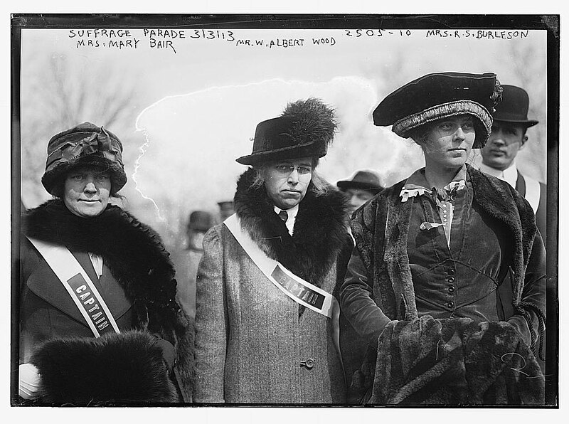 File:Suffrage parade - Mrs. Mary Bair, Mr(s). W. Albert Wood, and Mrs. R.S. (i.e., Richard Coke) Burleson LOC 2616374812.jpg