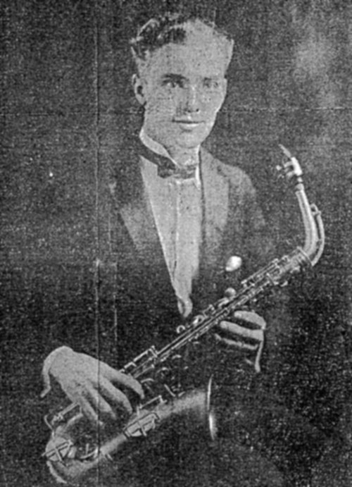 Einar Aaron Swan from newspaper article in Worcester Telegram 1927