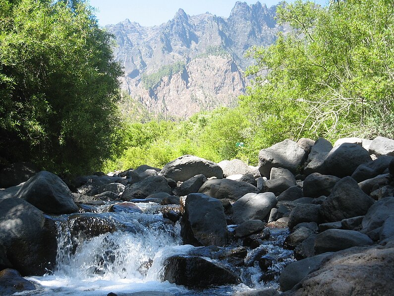 File:Taburiente, el río.jpg