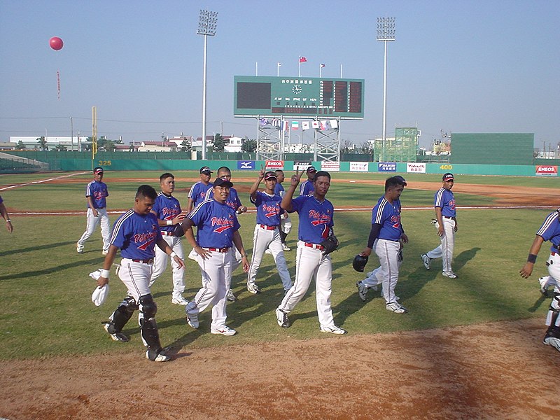 File:Taichung Intercontinental Baseball Stadium04.jpg