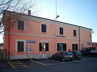 <span class="mw-page-title-main">Tavazzano railway station</span>