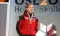 After winning gold medal individually in Oslo 2011. Thomas Morgenstern gold medal Oslo 2011 medal ceremony (men individual, normal hill) 2.jpg