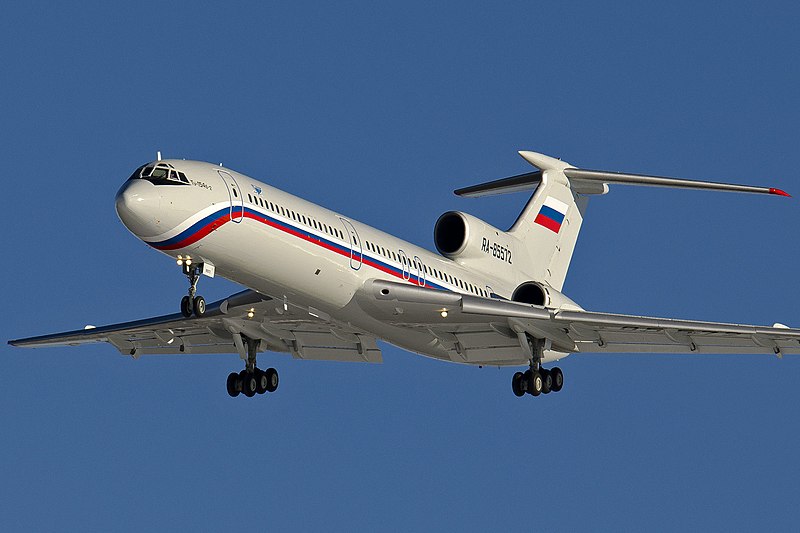 File:Tupolev Tu-154B-2 (RA-85572) on final approach at Chkalovsky Airport.jpg