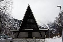 Tyssedal kirke vinteren 2009.JPG