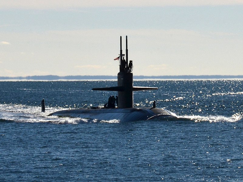 File:USS Dallas (SSN-700) returning to Groton after final deployment in 2013.jpg