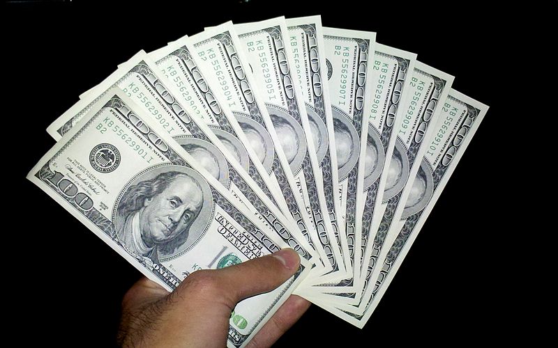 File:Us dollars one hundred banknotes.jpg