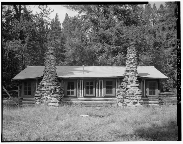 File:View of south back of duplex cabin -2, facing north - The Horse Ranch, Duplex Cabin No. 2, Eagle Cap Wilderness Area, Joseph, Wallowa County, OR HABS ORE,32-JOS.V,1U-3.tif