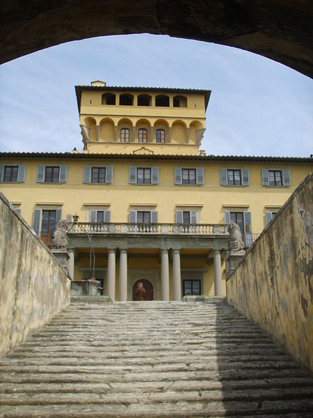 File:Villa di maiano 02.JPG