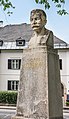 * Nomination Thomas Koschat bust at Schillerpark, Villach, Carinthia, Austria --Johann Jaritz 02:07, 1 June 2018 (UTC) * Promotion Good quality, nice composition. --GT1976 04:46, 1 June 2018 (UTC)  Support Good quality. --XRay 04:48, 1 June 2018 (UTC)