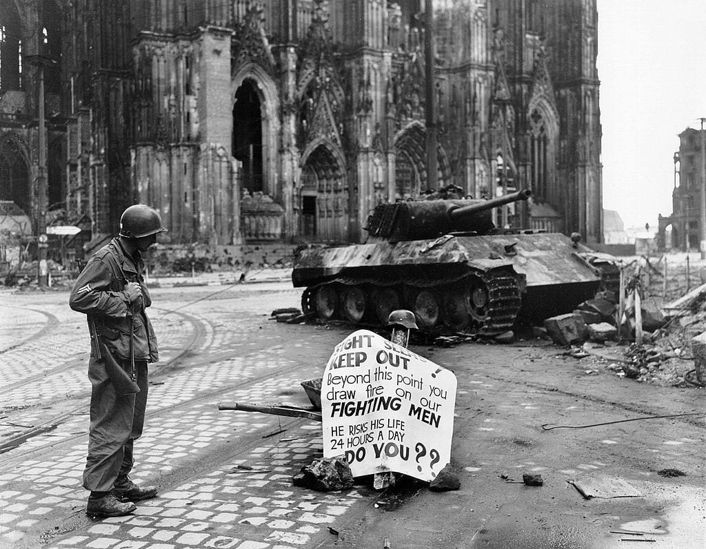 Fascinating Historical Picture of Cologne Cathedral on 4/4/1945 