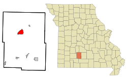 Webster County Missouri Incorporated and Unincorporated areas Marshfield Highlighted.svg