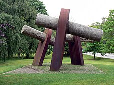 Sculpture in Kiel to commemorate the 1918 sailors' mutiny Wik Breuste Kiel.jpg