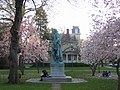 Idem. Statue of William of Orange, Rutgers University, New Jersey.