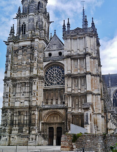 File:Évreux Cathédrale Notre-Dame d'Évreux Fassade 13.jpg