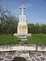 Надгробен паметник на полковник Александър Кусов загинал на 22 амгуст 1877 г. при второто освобождение на Ловеч