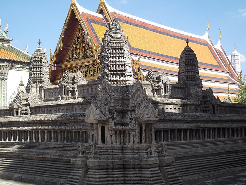 File:ปราสาทหินนครวัดจำลอง Model of Angkor Wat.jpg