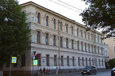 Корпус Александровского политехнического колледжа на Крепостной улице