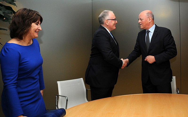 File:121105 Overdracht Rosenthal Knapen Timmermans Ploumen 9375 2 (12773233554).jpg