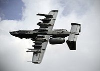 航空機 A-10: 開発, 特徴, 運用