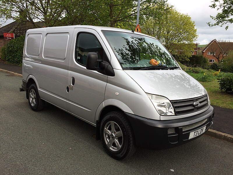 File:2009 LDV Maxus SWB 120 Platinum.jpg