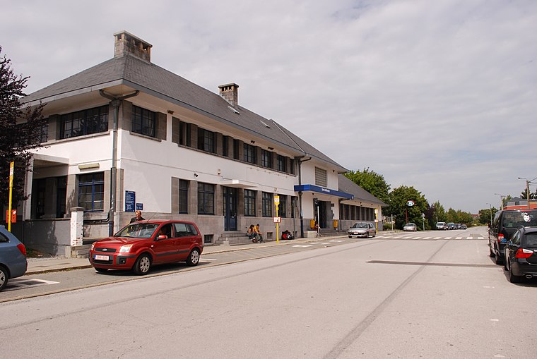 Marloie railway station