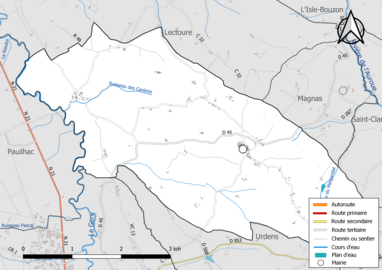 Carte en couleur présentant le réseau hydrographique de la commune