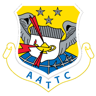 <span class="mw-page-title-main">Advanced Airlift Tactics Training Center</span> Military unit