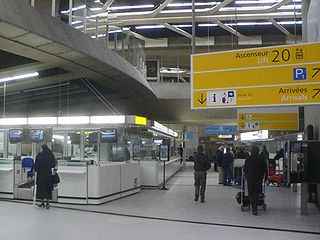 Terminal 1 Check-In (old)