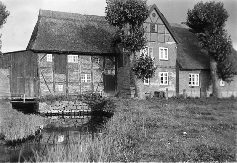 File:Alte Wassermühle in Heikendorf (Kiel 50.495).jpg