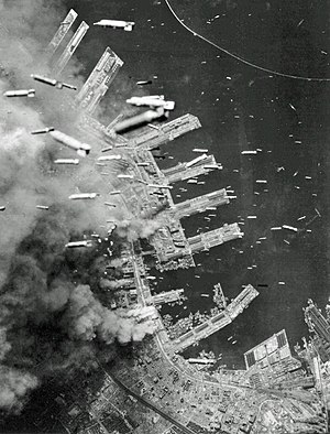 Incendiary bombs rain down over the city of Kobe, 4 June 1945 American bombs falling on Kobe.jpg