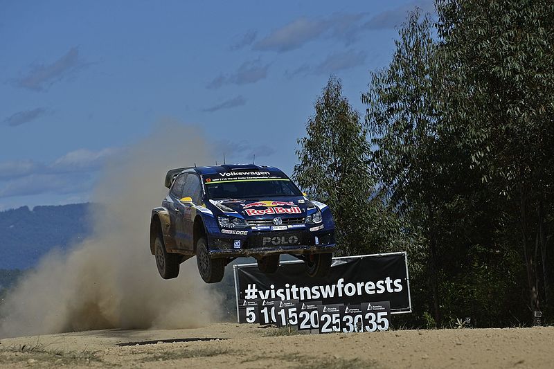 File:Andreas Mikkelsen Rally Australia 2015 002.jpg