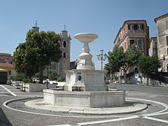 Fountain in Umberto I Square - Arce.