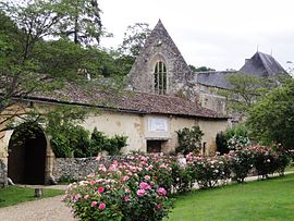 Abbaye du Pin, в Béruges 