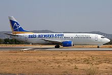 Boeing 737-4Y0 авиакомпании Axis Airways (регистрационный F-GLXQ) в аэропорту Фару