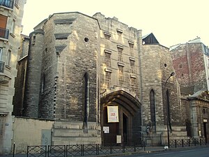 Sainte-Jeanne-d'Arc.
