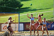 Deutsch: Beachhandball Europameisterschaften 2019 (Beach handball Euro); Tag 4: 5. Juli 2019 – Frauen, Viertelfinale, Niederlande-Griechenland 2:1 (25:12, 18:24, 7:6) English: Beach handball Euro; Day 4: 5 July 2019 – Quarter Final Women – Netherlands-Greece 2:1 (25:12, 18:24, 7:6)