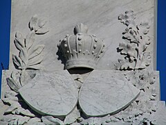 Boer War Memorial, Dunedin, NZ, corona dettaglio.JPG