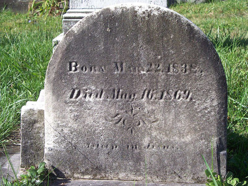 File:Boyd (Martha McFarland), St. Clair Cemetery, 2015-10-06, 03.jpg