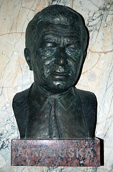 Busta Alexandera Matušky