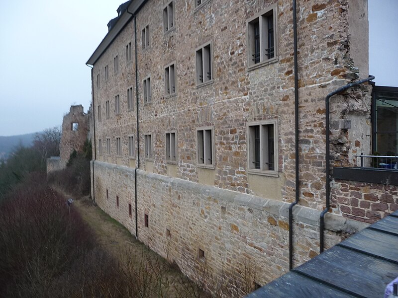 File:Burg Altleiningen 04.JPG