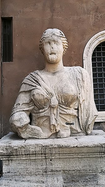 File:Busto di madama Lucrezia.jpg