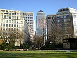 Canada Square in a sunny day - panoramio (1).jpg