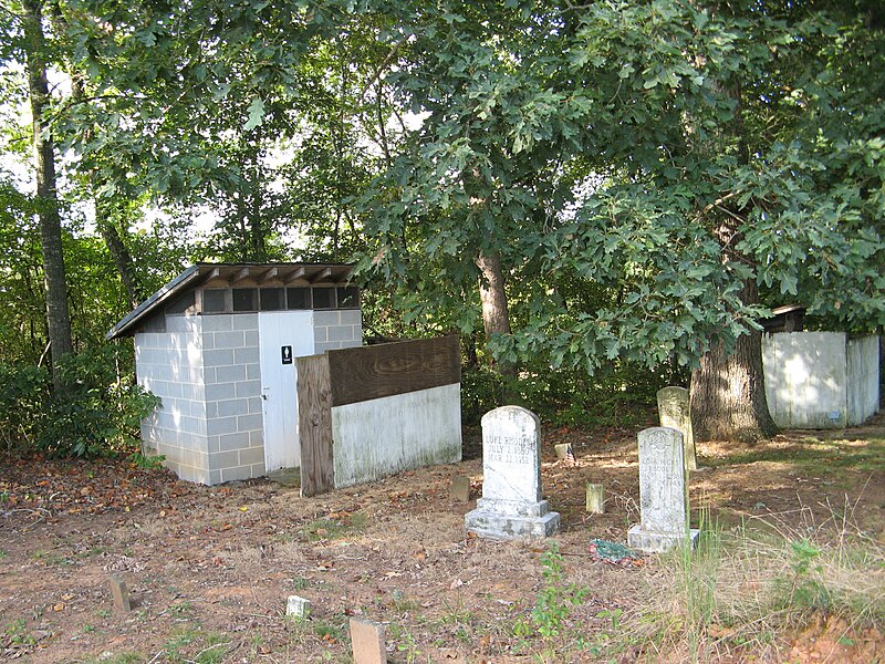 File:Cemetery Restroom (1471042882).jpg