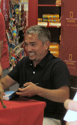 Cesar millan.jpg