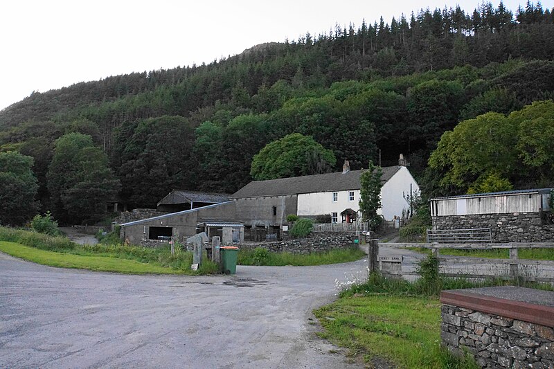 File:Cherry Bank Farm - geograph.org.uk - 6191329.jpg