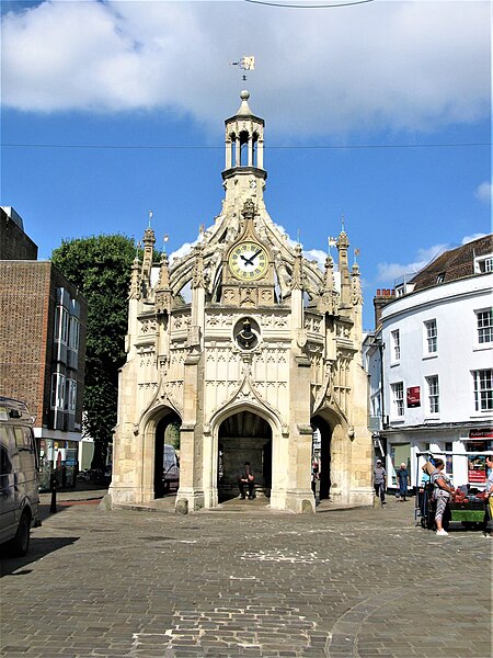 Image: Chichester Cross   geograph.org.uk   6217492