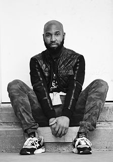 <span class="mw-page-title-main">Claude Kelly</span> American singer-songwriter