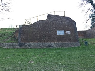 Fortune Salaire Mensuel de Banquette Fortification Combien gagne t il d argent ? 1 000,00 euros mensuels