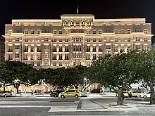 Copacabana Palace at night.jpg