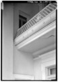 DETAIL VIEW OF BATTERED CAST IRON BALLUSTRADE - Villa Marguerita, 4 South Battery Street, Charleston, Charleston County, SC HABS SC,10-CHAR,150-10.tif